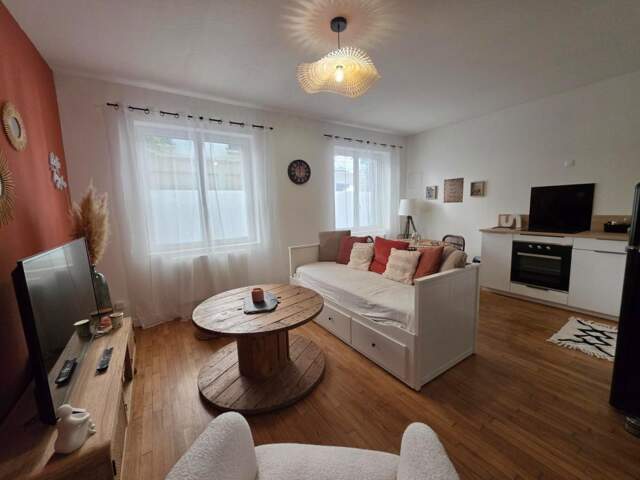 Appartement à vendre T2 Rénové à neuf en rez-de-chaussée - 42,73 m² - VICHY (03200) - 110 000 € — photo du bien