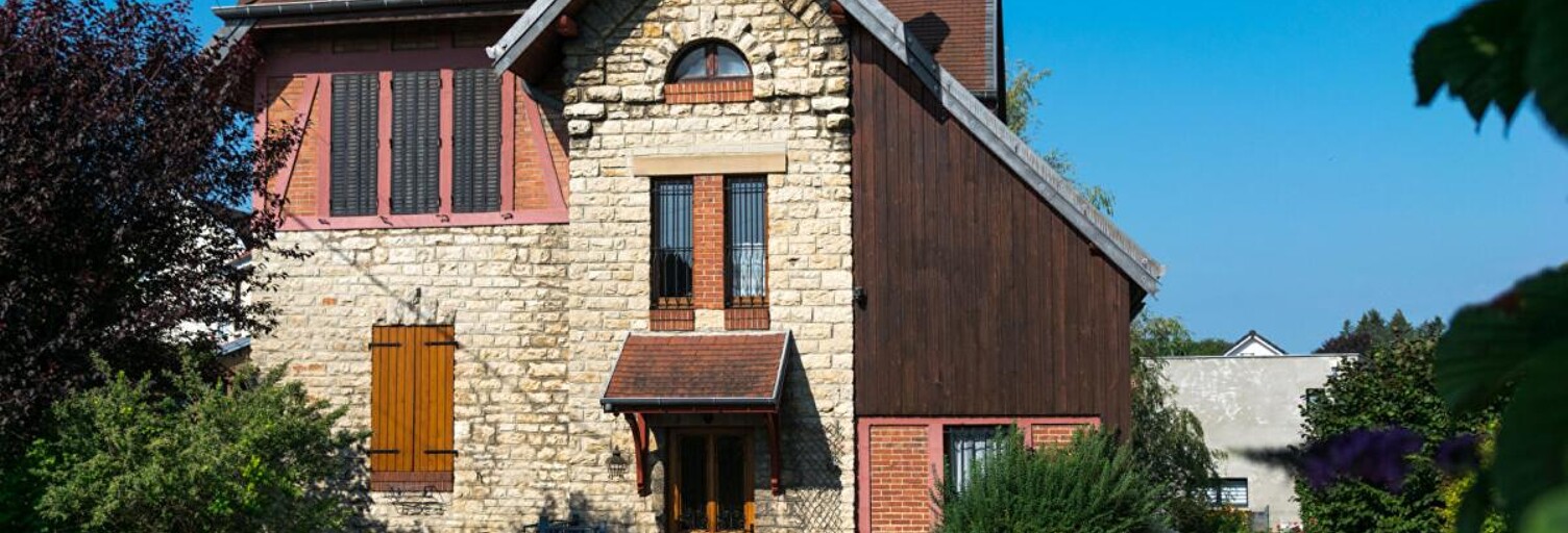Maison 5 Pièces 130 m² à vendre à Beaucourt (90500)
