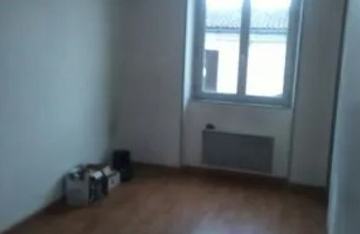 T2 — photo 2