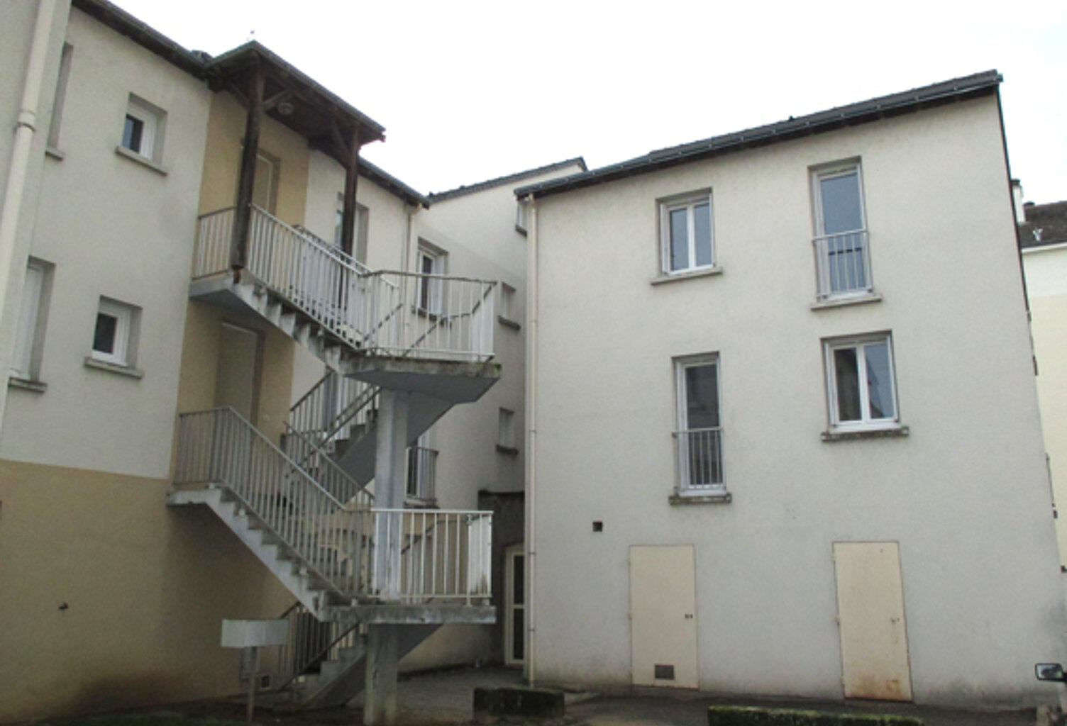 Appartement T4 CHINON — photo 1