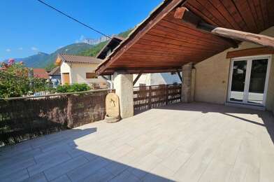 Maison 4 pièces 1212 €