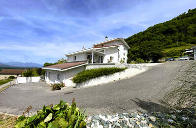 Maison individuelle + grand garage — photo du bien