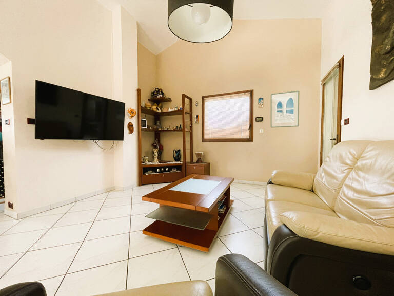 Maison individuelle + grand garage — photo 1