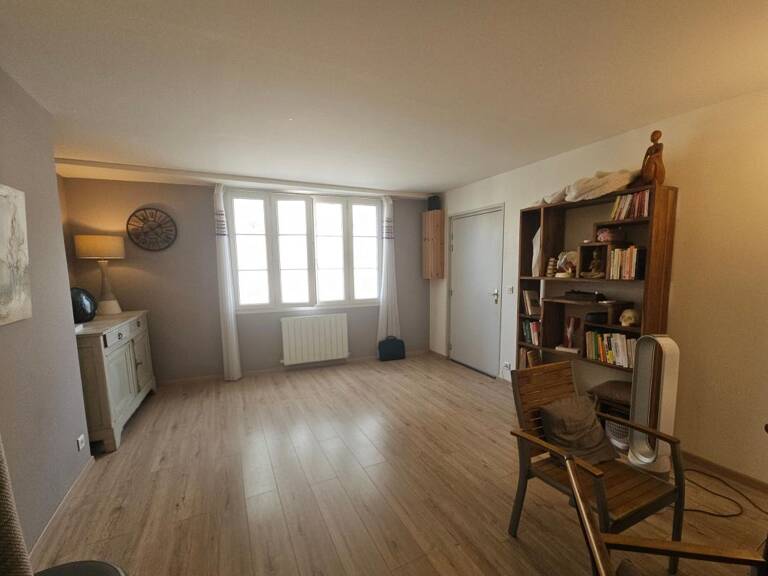 Appartement À Louer — photo 1