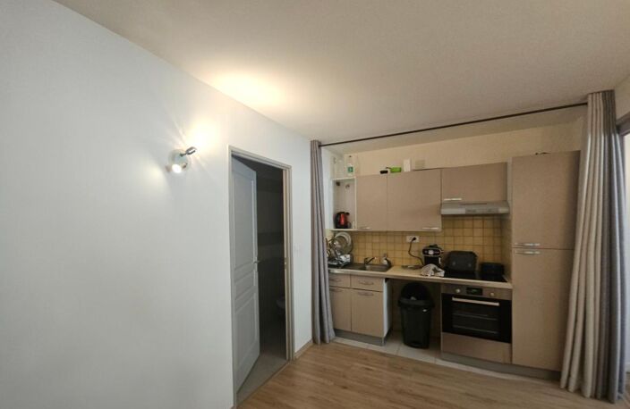Appartement À Louer — photo 2
