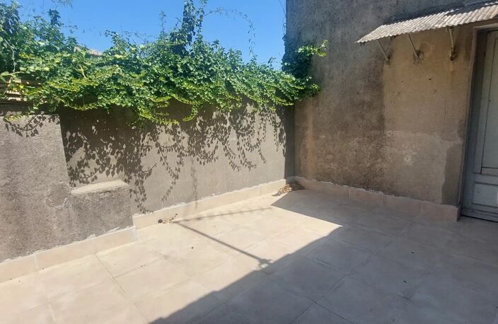 Maison de ville 92m² avec garage et studio — photo 2