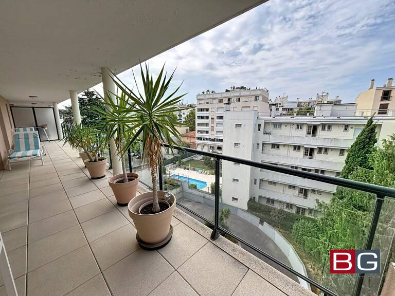 Magnifique 3 pièces dernier étage + terrasse de 35 m² — photo 1