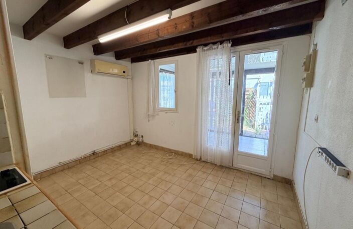 À Vendre - Marseillan plage -Pavillon T2 + Cabine à rénover – À deux pas de la plage ! — photo 5