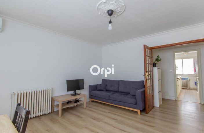 APPARTEMENT A VENDRE AU DERNIER ÉTAGE / BON ÉTAT / SECTEUR MAS DREVON — photo 3
