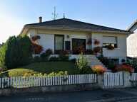 Maison de plain-pied sur sous-sol avec 4 chambres et grand jardin à Manom — photo 2