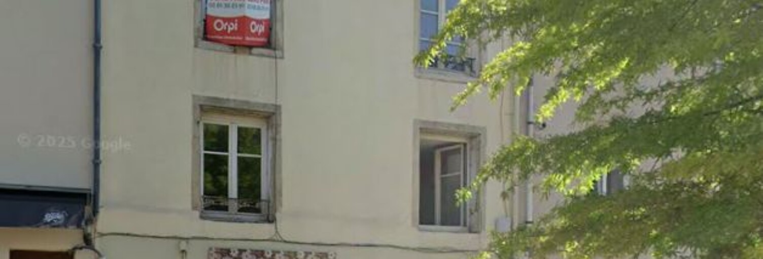 Immeuble  213 m² à vendre à Nancy (54000)