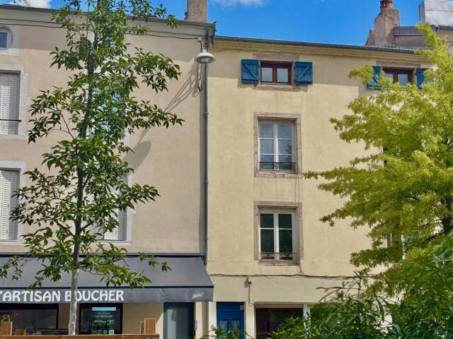 EXCLUSIVITÉ ORPI STANISLAS : immeuble de rapport idéalement situé sur le Faubourg des Trois Maisons — photo du bien