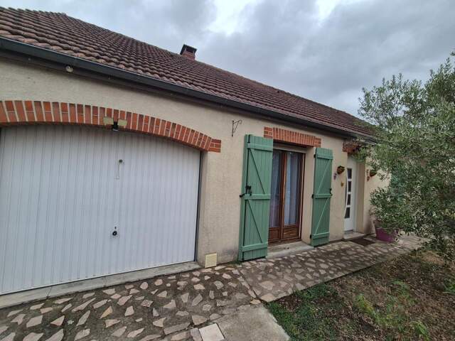 PLAIN PIED sur 711m2 de terrain — photo du bien