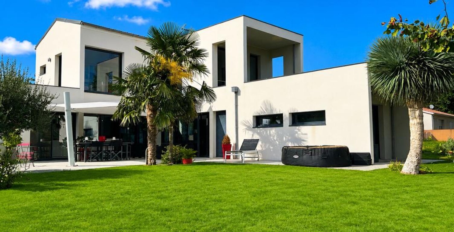 Maison À Vendre — photo 1