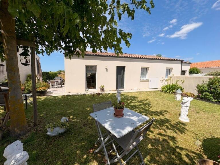 Charmante maison de plain-pied récente avec jardin paysagé à Saujon — photo 1