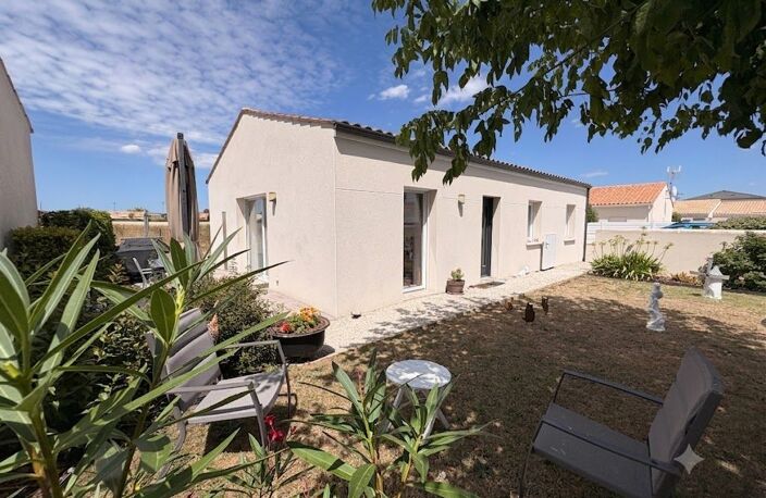 Charmante maison de plain-pied récente avec jardin paysagé à Saujon — photo 2