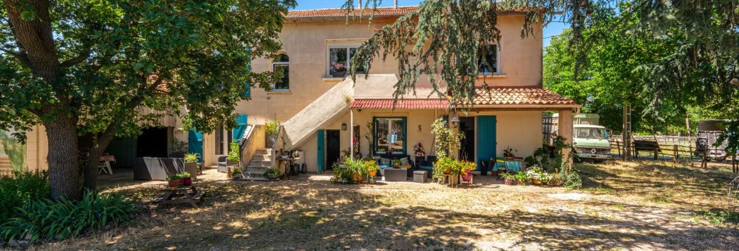 Maison 6 Pièces 201 m² à vendre à Uchaud (30620)