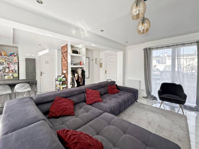 Maison familiale rénovée - Saran, rue des Mésanges 🪽 — photo 1