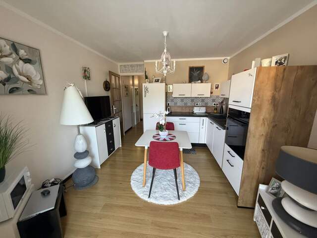 Appartement rénové, terrasse - Parking privé — photo du bien