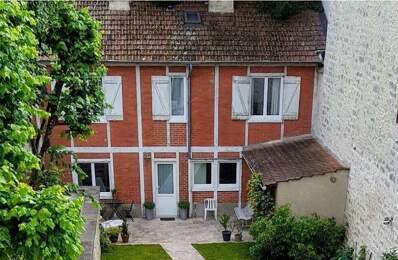 Maison de 50m2 à louer sur Fontainebleau — photo du bien
