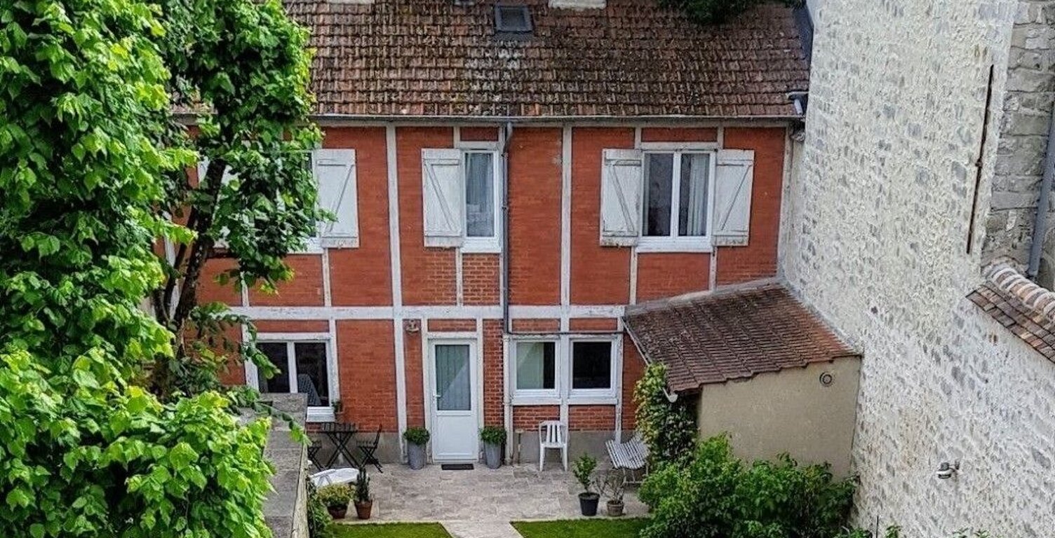 Maison de 50m2 à louer sur Fontainebleau — photo 1