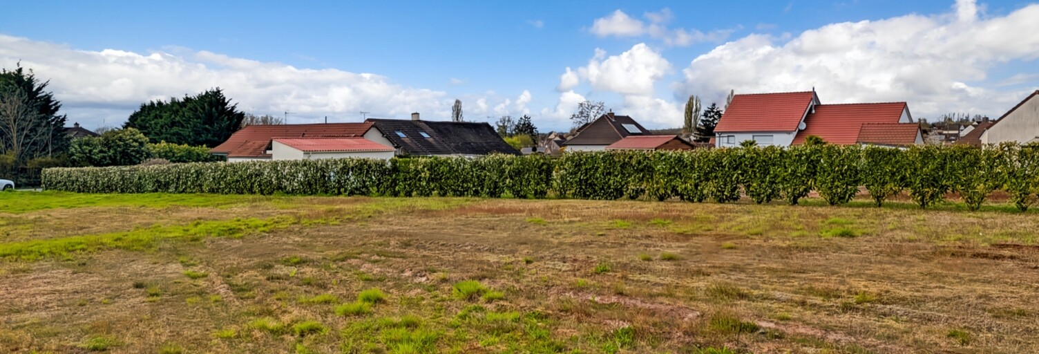 Terrain  1548 m² à vendre à Ouroux-sur-Saône (71370)