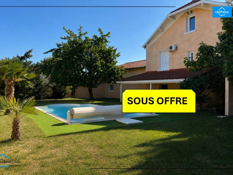 Maison de caractere 140m2, piscine , dependance attenante de 65 m², terrain 1000m2 — photo 1