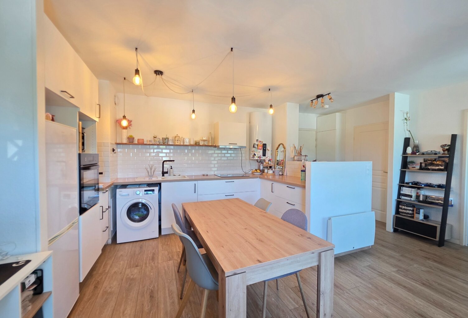 Appartement T2 46m² entièrement rénové, avec parking privatif, à 5min à pied du centre-ville — photo 1