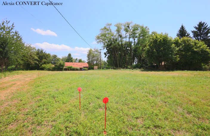 Terrain à vendre 610m² à FOISSIAT proche centre village (01) — photo 2