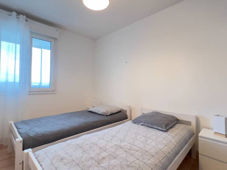 QUIMPER-Sud, rue du Léon (Quartier Prat-Maria), appartement de type T5 modifié en T4 de plus de 83 m² habitable, situé au 7ème étage sur 8 avec ascenseur, une loggia et une cave — photo 1