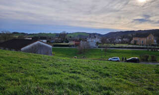 Terrain  844 m² à vendre à Maurs (15600)