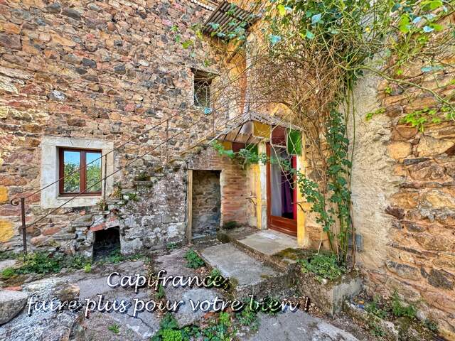 Proche LA CLAYETTE (71) Ensemble immobilier 316 m² habitables – Maison + appartement indépendant + terrain de 852 m² — photo du bien