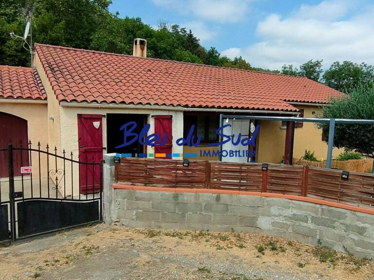 Maison de plain pied sur terrain de 600m² avec terrasse et gara — photo 1