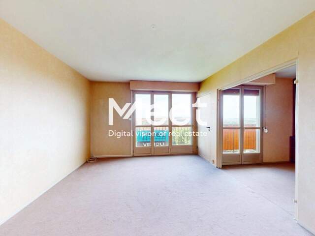 APPARTEMENT  4 Pièces - 2  Chambres  - AUXERRE - Balcon — photo du bien