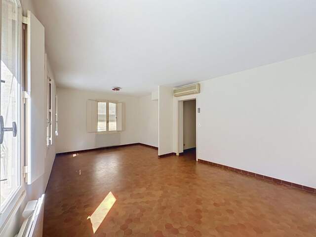 Appartement Avignon 3 pièce(s) 70.11 m2 — photo du bien