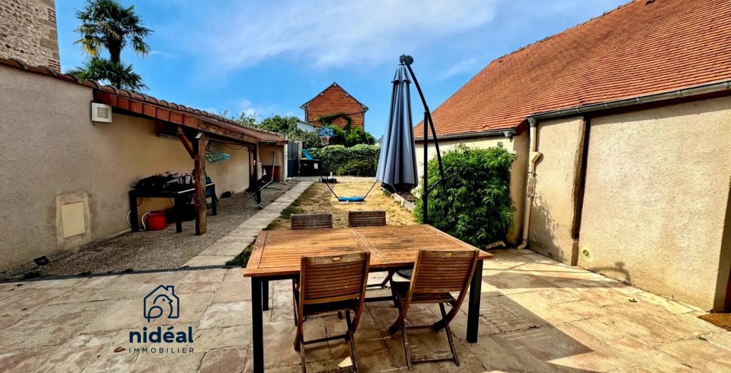 Maison de 8 pièces de 221 m² à Poses — photo 1