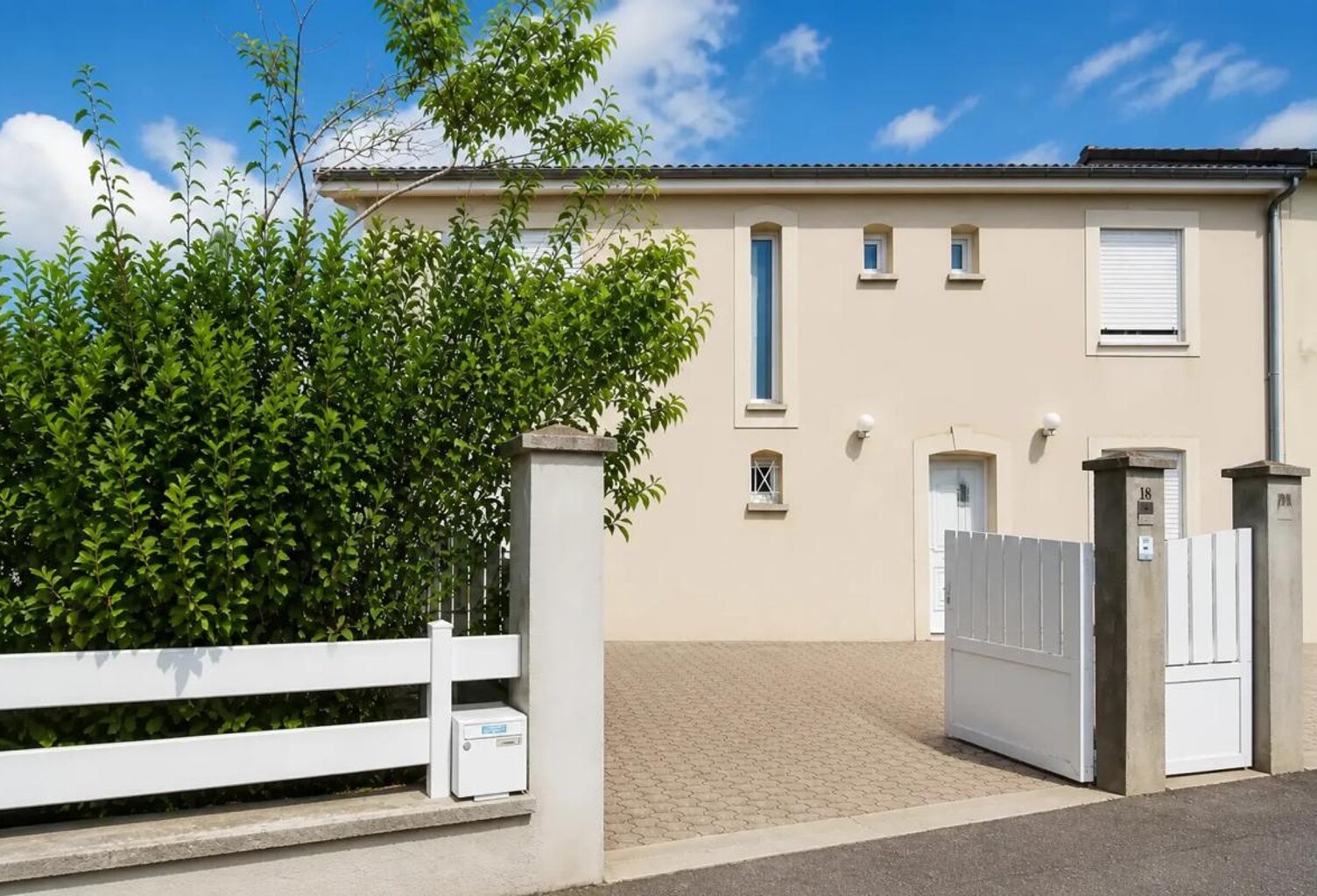 Maison de 5 pièces de 162 m² à Limoges — photo 1