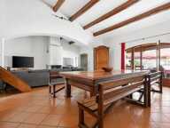 Les Pennes Mirabeau, Villa familiale + 3 logements dépendants — photo 4