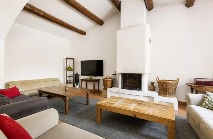 Les Pennes Mirabeau, Villa familiale + 3 logements dépendants — photo 5