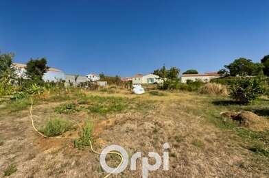 Terrain  98000 €