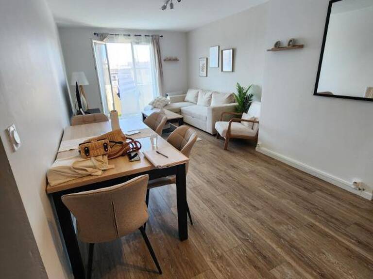 Appartement À Louer T 4 VIDE — photo 1