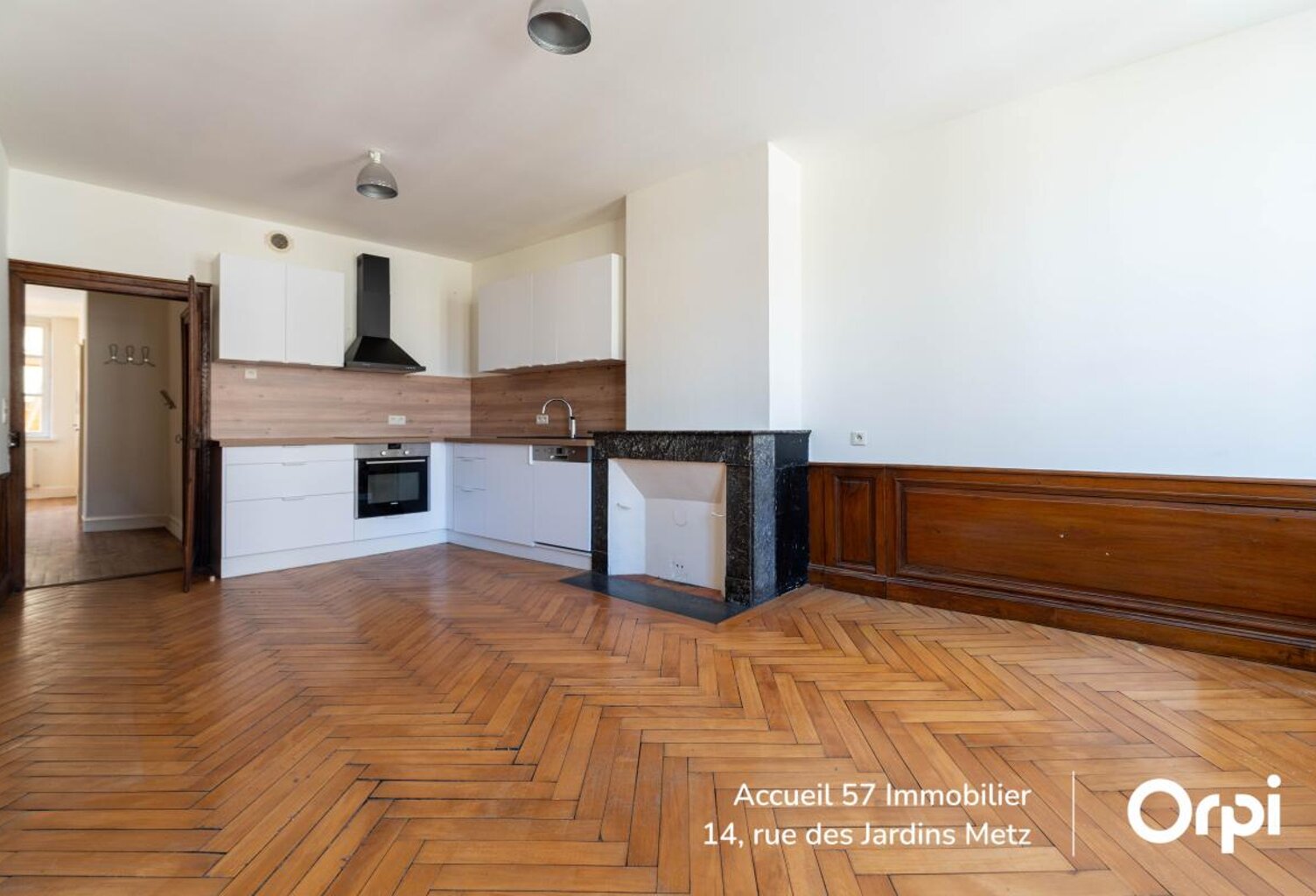 Appartement À Vendre — photo 1