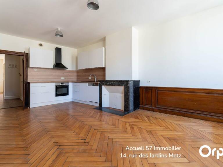 Appartement À Vendre — photo 1