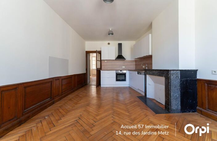 Appartement À Vendre — photo 2