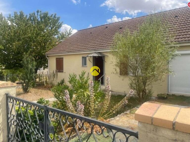 PAVILLON SUR AVORD DE 5 PIECES — photo 1