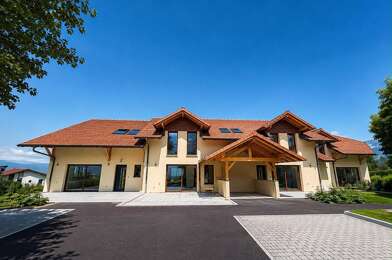 Maison 6 pièces 3200 €