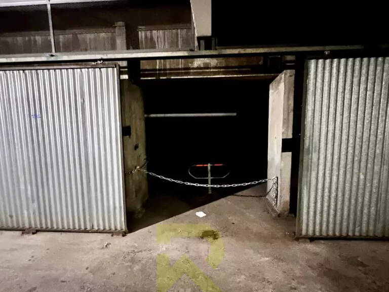 Parking / box — photo 1