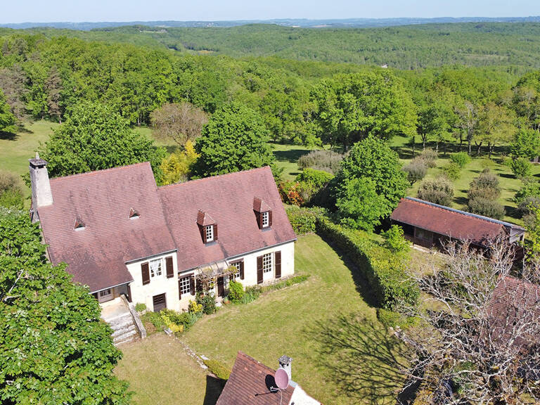 Maison COLY SAINT AMAND 150 m² — photo 1