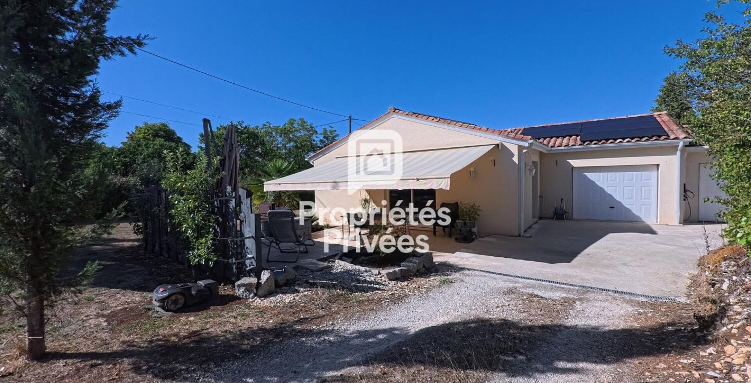 Maison PLAIN-PIED + 2 GARAGES - Secteur Nontron — photo 1