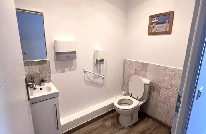 local commercial ou Maison d'habitation — photo 4